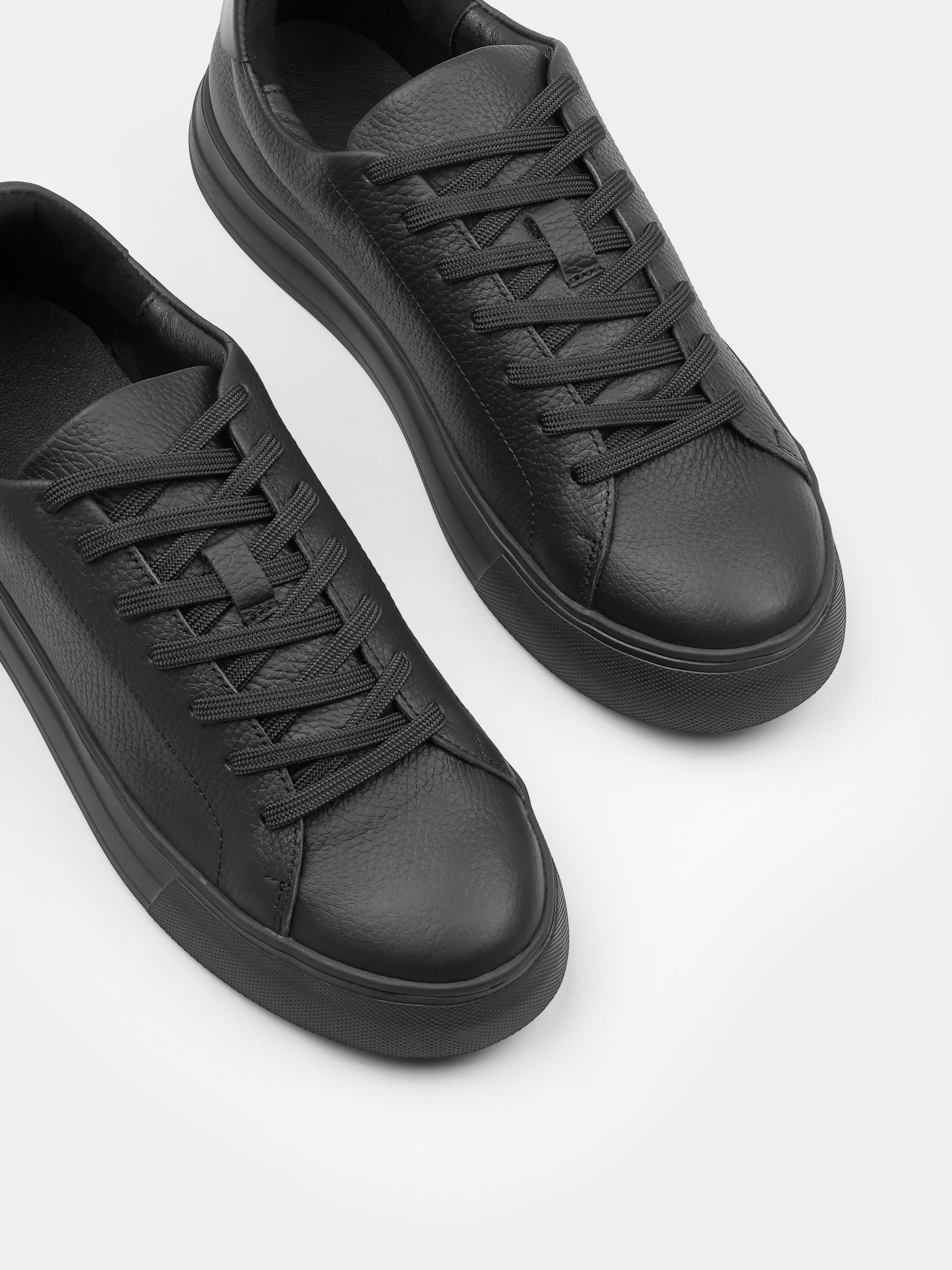 Czarne Matowe Skórzane Trampki Cento - obrazek 4